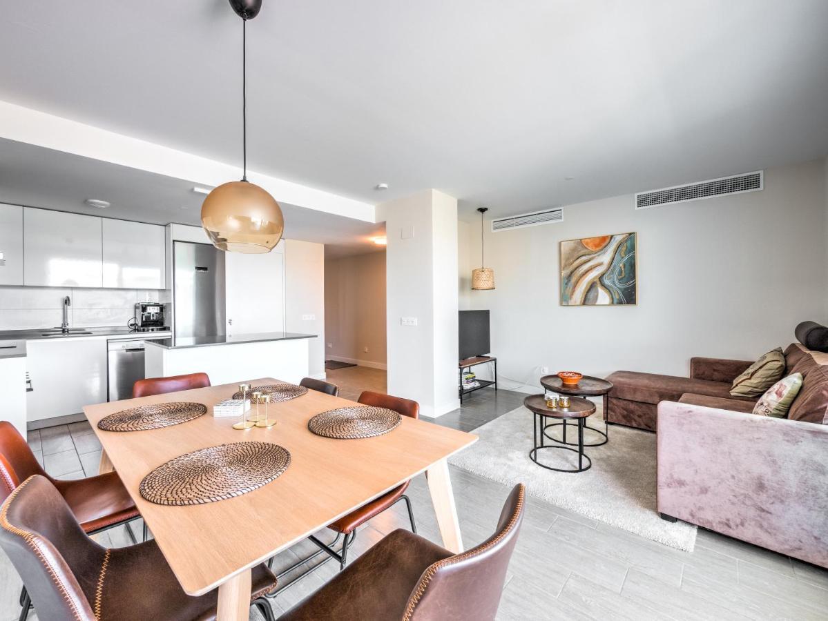 New Beach Front Apartment With Large Balcony Торрокс-Коста Экстерьер фото