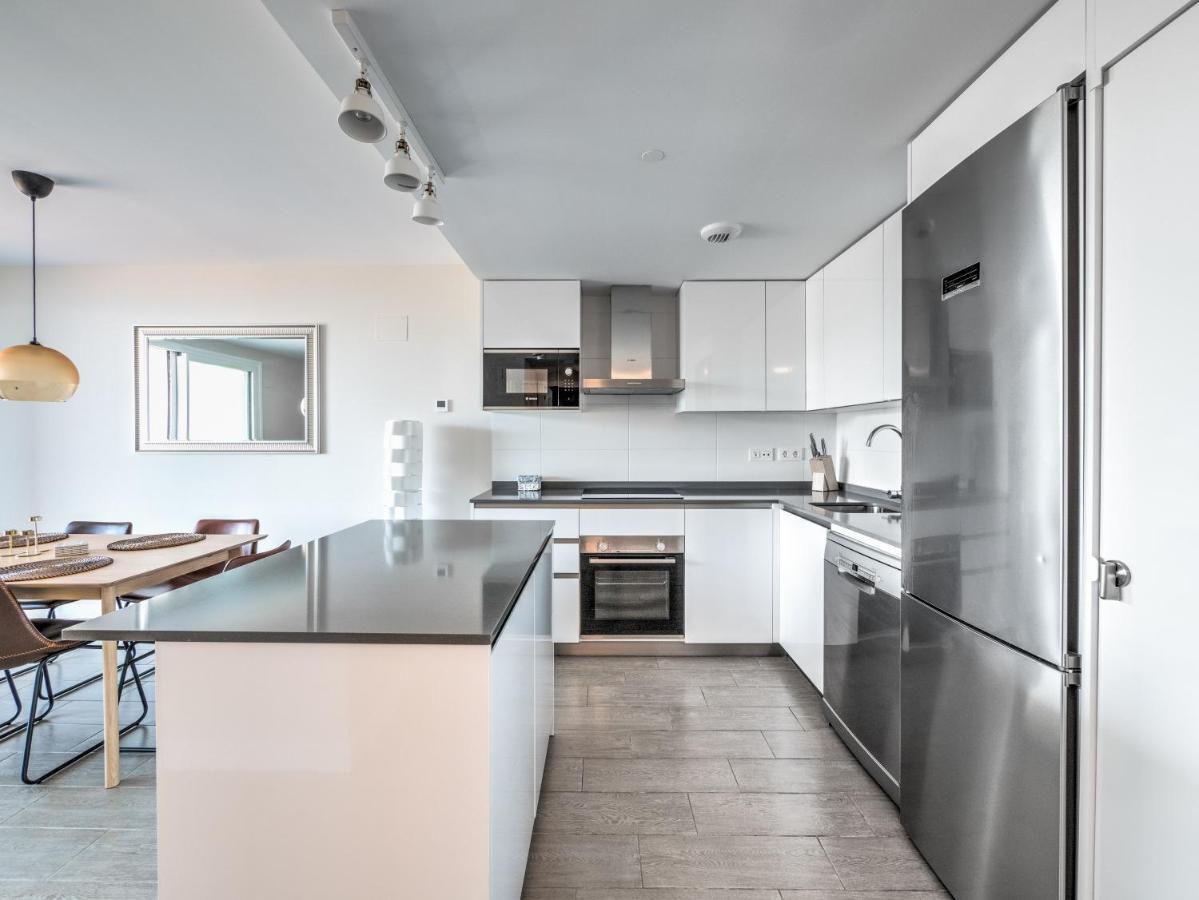 New Beach Front Apartment With Large Balcony Торрокс-Коста Экстерьер фото